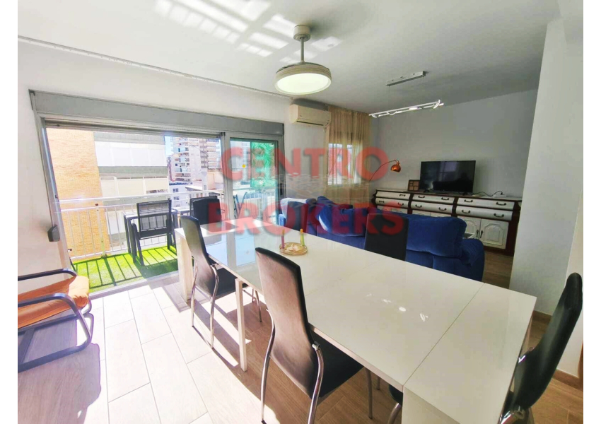 Apartament z 3 sypialniami  100m od plaży z widokiem na morze w Cullera, Walencja
